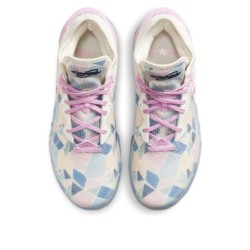 Nike LeBron 18 - Système de Ventilation Active et Respirant