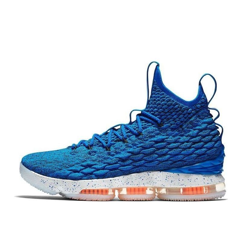 Nike LeBron 15 - Chaussure Polyvalente Performance Complète